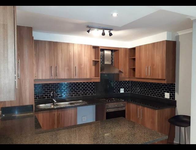 2 bed property to rent in GARDENS